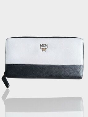 MCM 🪢 Black and White Leather Long Zip Wallet with Gold Logo